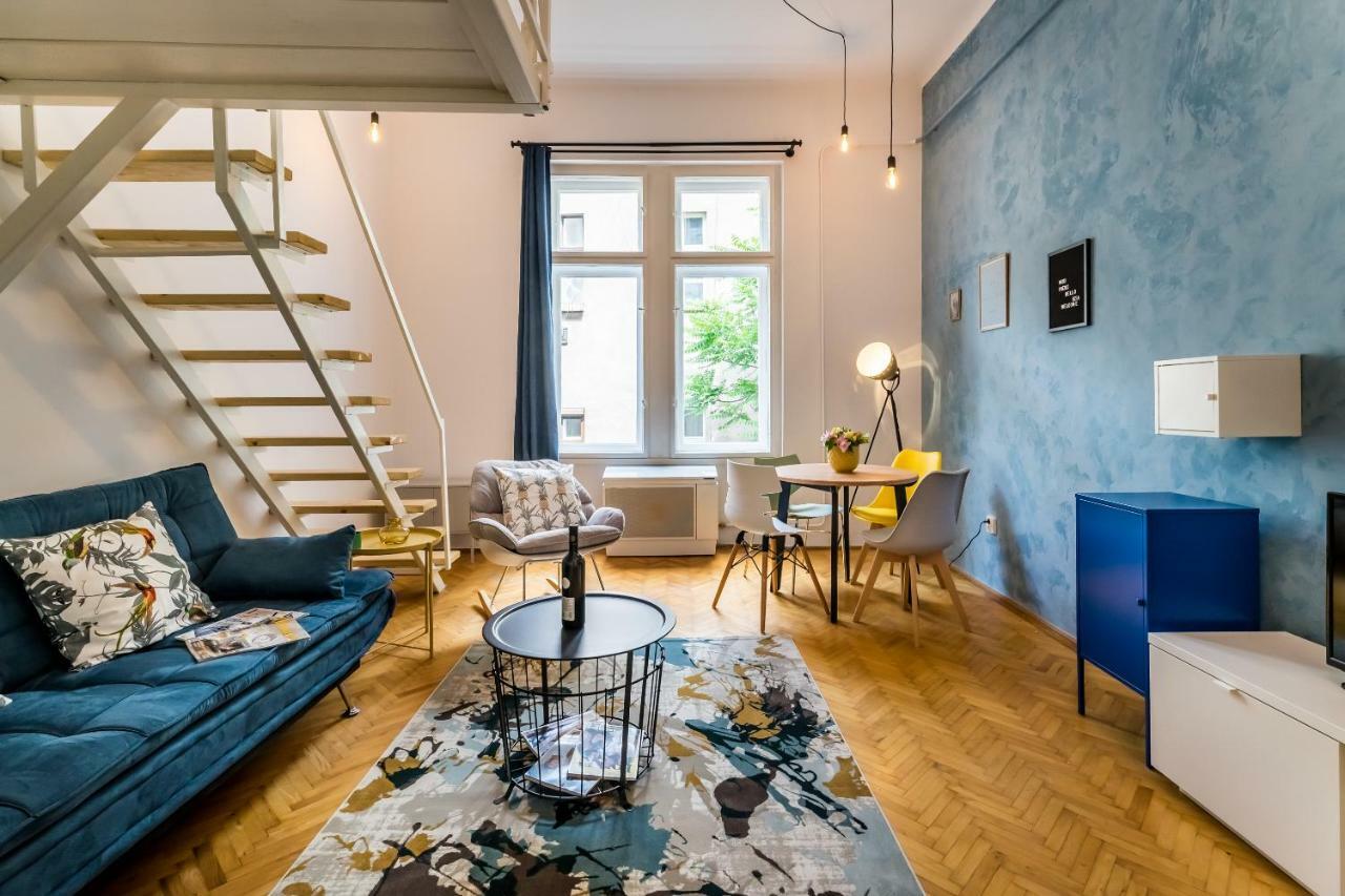 Bpr Azure Desire Studio Apartment Budapest Exterior photo